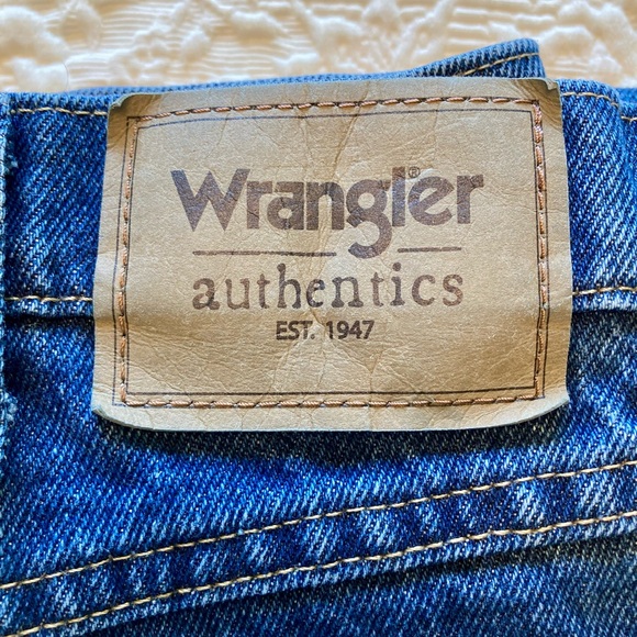 Men’s Wrangler Jeans - Picture 10 of 12